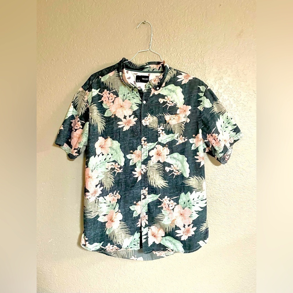 Sunrise Kingdom Size XL Men's Short Sleeve Button Up Hawaiian Shirt